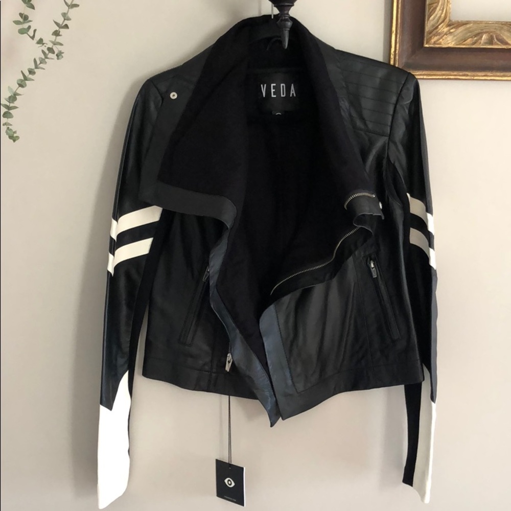 {Sold} VEDA Max Classic jacket size:S - Picture 3 of 3